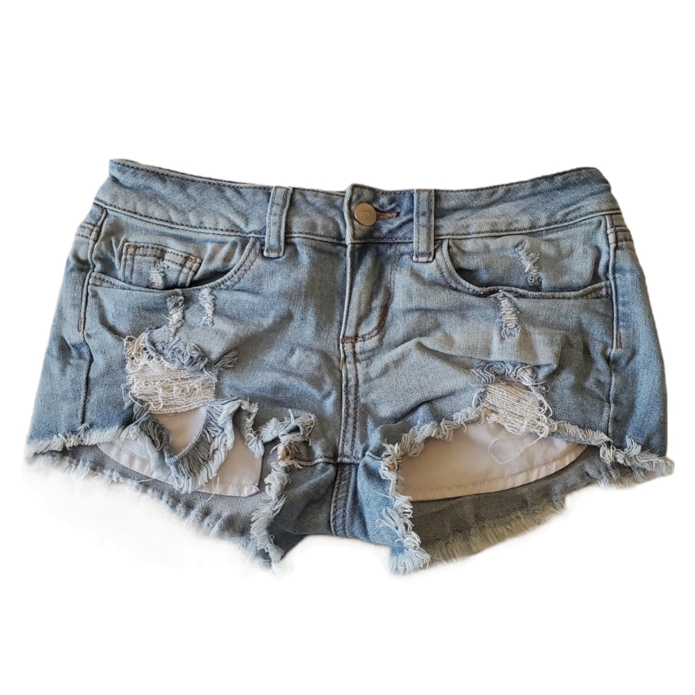 PINK distressed light wash jean short shorts